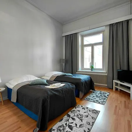Kotimaailma - Keskustanelioe - Haemeenkatu 2 * Tampere