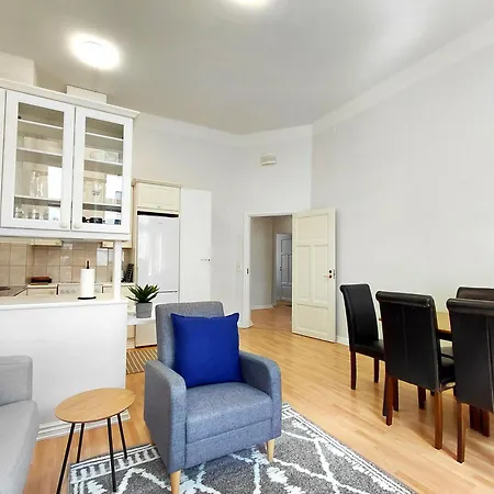 Apartament Kotimaailma - Keskustanelioe - Haemeenkatu 2