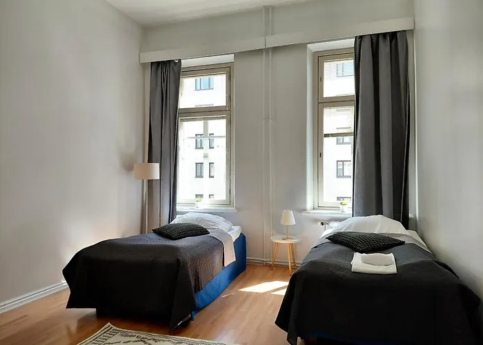 Kotimaailma - Keskustanelioe - Haemeenkatu 2 *